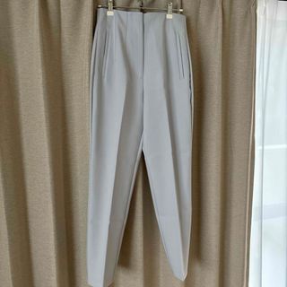 【未着用】ZARA センタープレスパンツ