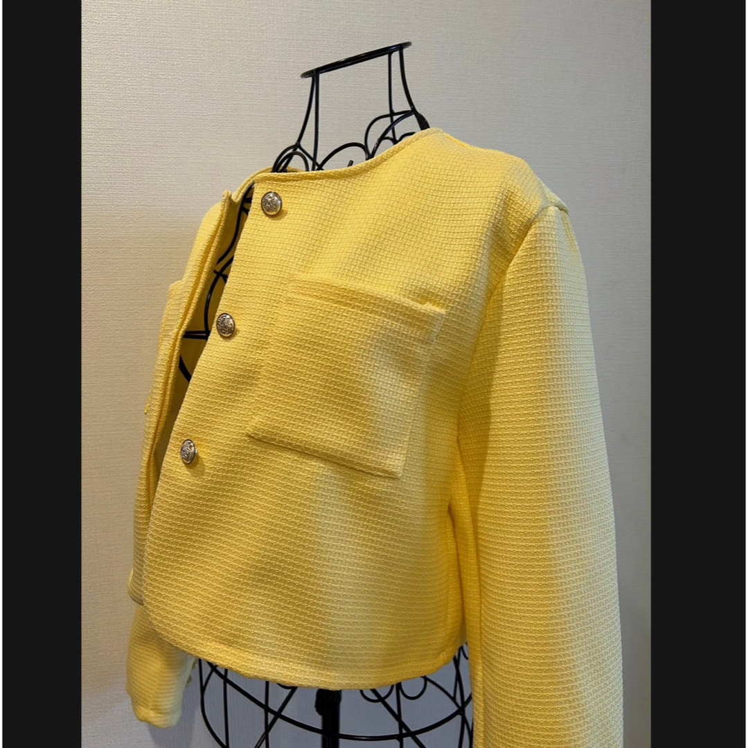 femins  スプリングジャケット yellow レディースのジャケット/アウター(ノーカラージャケット)の商品写真