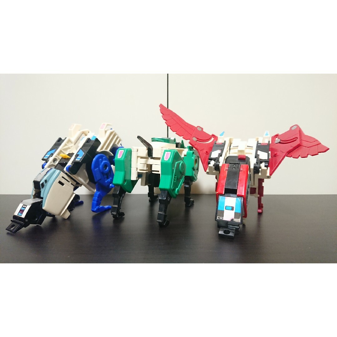 Takara Tomy(タカラトミー)のタカラ 勇者特急マイトガイン猛獣3体合体 トライボンバー エンタメ/ホビーのおもちゃ/ぬいぐるみ(キャラクターグッズ)の商品写真