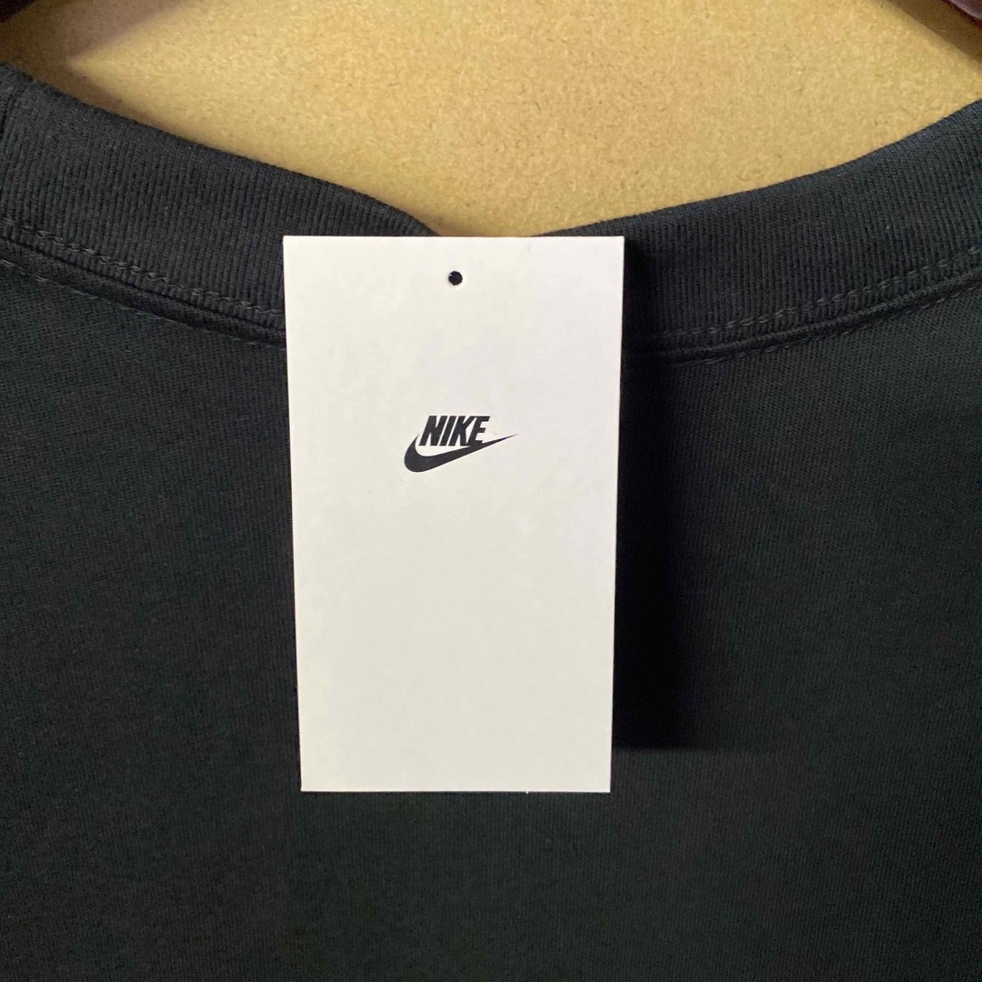 NIKE(ナイキ)の【新品】NIKE ビッグサイズ スマイルスウォッシュ バックプリントTシャツ メンズのトップス(Tシャツ/カットソー(半袖/袖なし))の商品写真