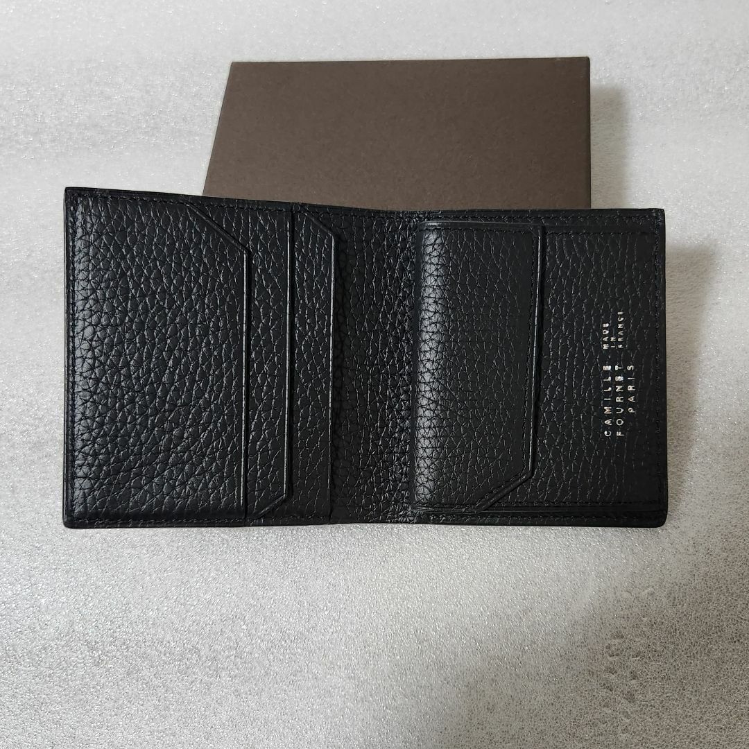 カミーユフォルネ 二つ折り財布 コンパクト 黒 トリヨン メンズのファッション小物(折り財布)の商品写真