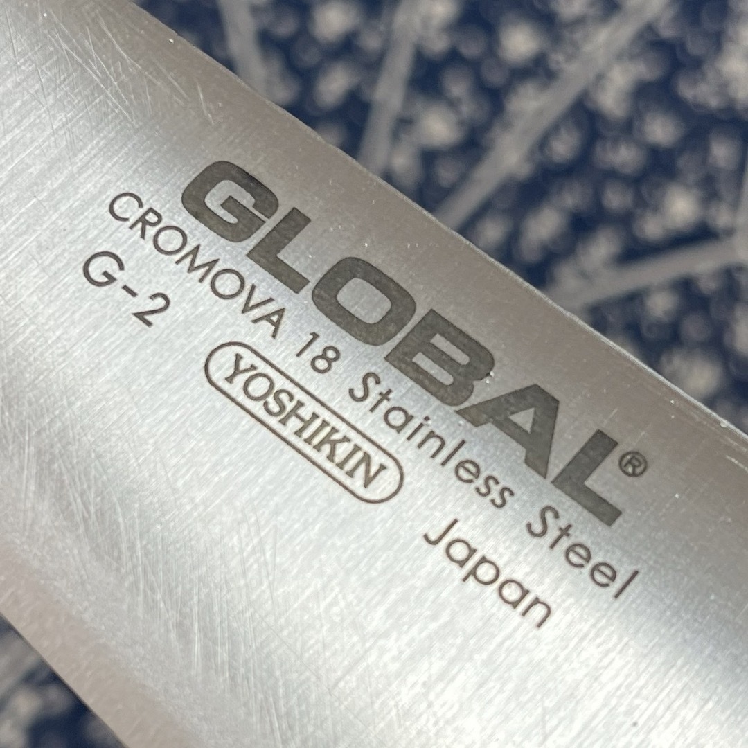 GLOBAL(グローバル)の包丁　グローバル　牛刀20センチ インテリア/住まい/日用品のキッチン/食器(調理道具/製菓道具)の商品写真
