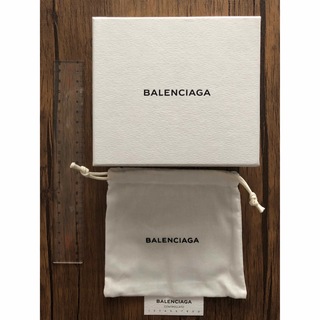 バレンシアガ(Balenciaga)の〜BALENCIAGA・ミニ巾着＋箱〜(ポーチ)