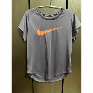 NIKE - NIKE  レディース　ドライフィットtシャツ（紫）