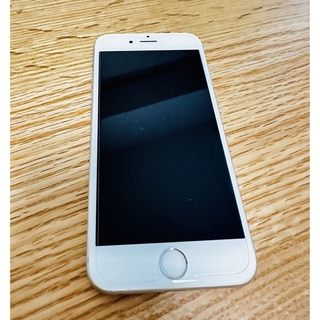 アップル(Apple)の【中古iphone 6s】シルバー　64GB(スマートフォン本体)