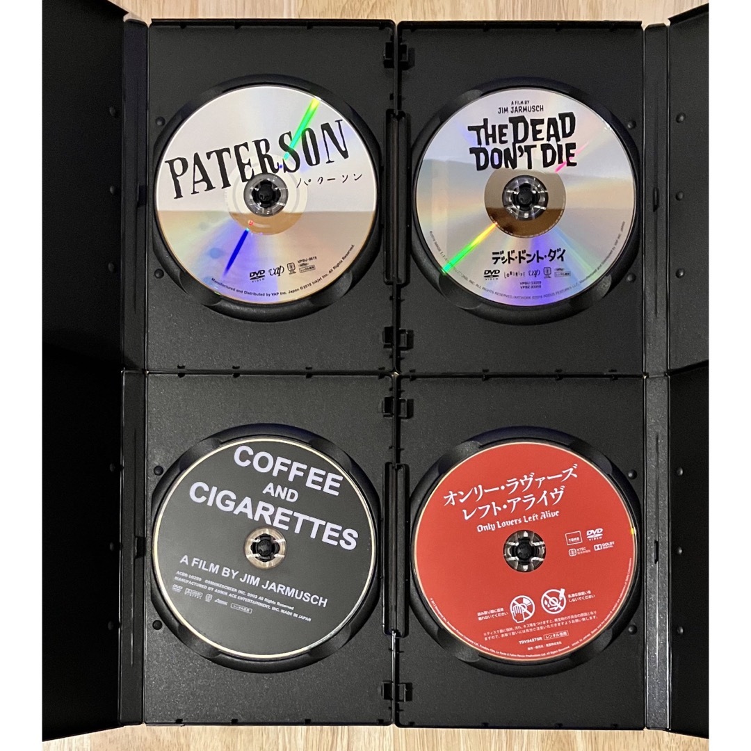 ジム・ジャームッシュ DVD 4枚セット レンタル使用品 エンタメ/ホビーのDVD/ブルーレイ(外国映画)の商品写真