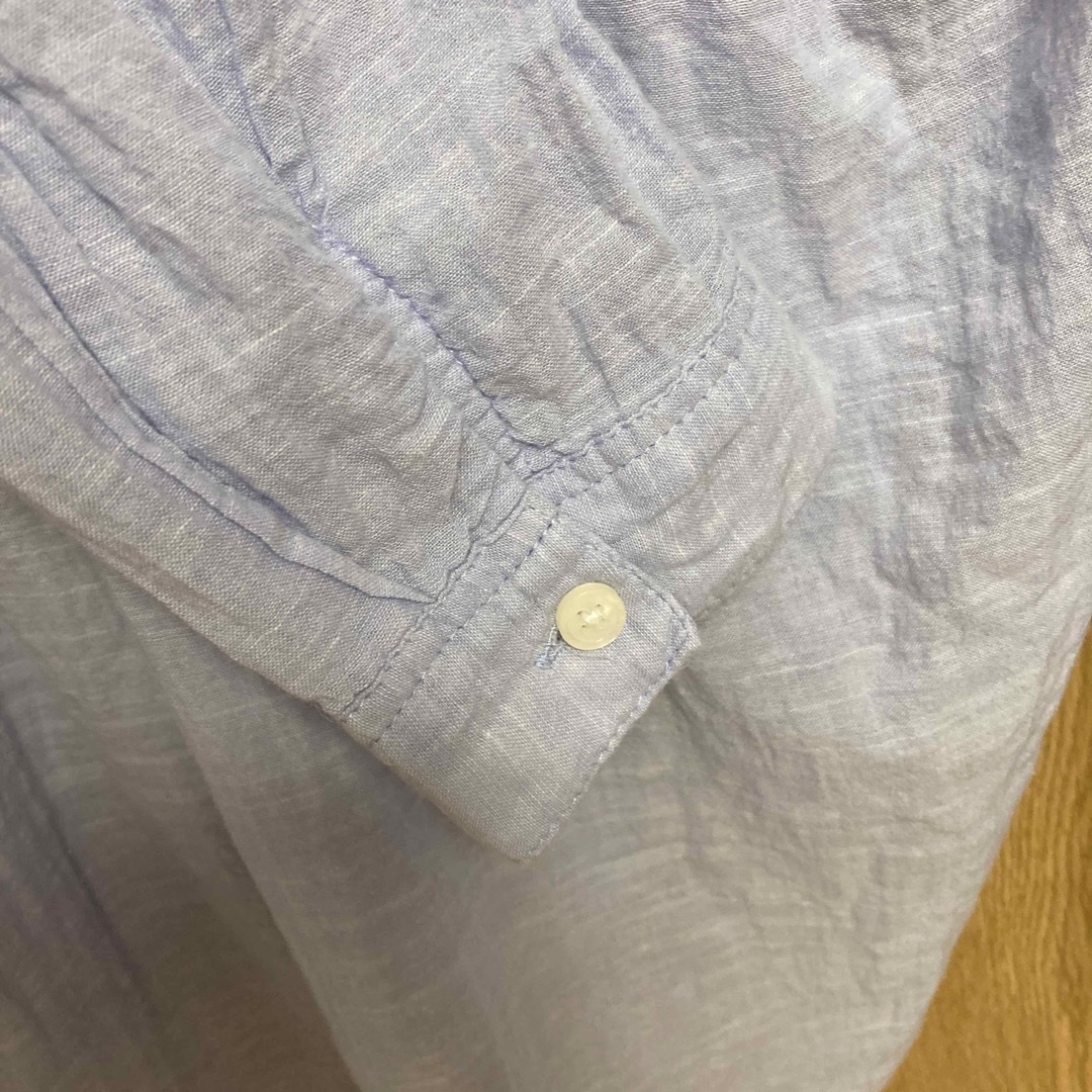 PINK ADOBE(ピンクアドべ)のスキッパーシャツ　水色 レディースのトップス(シャツ/ブラウス(長袖/七分))の商品写真