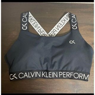 シーケーカルバンクライン(ck Calvin Klein)のCKカルバンクライン  スポーツブラ　未使用(ヨガ)