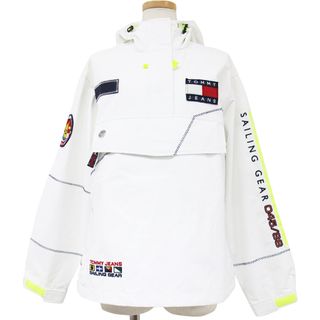 TOMMY JEANS トミー ジーンズ ジャケット ナイロン ジャケット ホワイト 白 XS アノラック セーリングジャケット フード ワッペン ロゴ 刺繍 ネオンカラー アウター シンプル カジュアル メンズライク 【レディース】【中古】【K4094】(ナイロンジャケット)