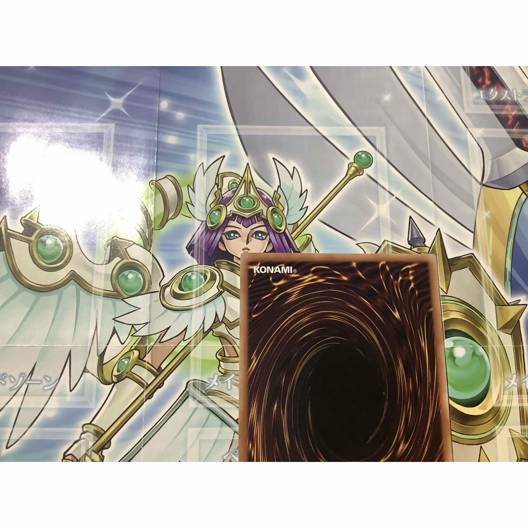 遊戯王(ユウギオウ)の幻想の見習い魔術師 ウルトラレア QQCU-JP005 エンタメ/ホビーのトレーディングカード(シングルカード)の商品写真