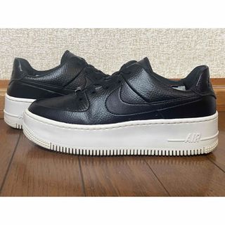 ナイキ(NIKE)のNIKE WMNS AIR FORCE 1 SAGE LOW 23.0cm (スニーカー)