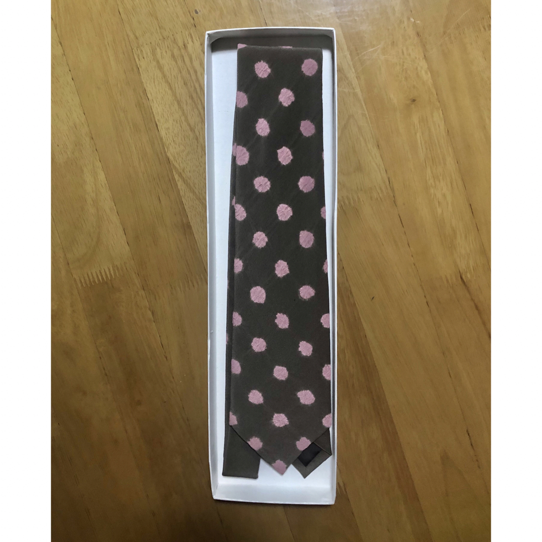 有松鳴海絞り　ネクタイ　ドット柄　シルク メンズのファッション小物(ネクタイ)の商品写真
