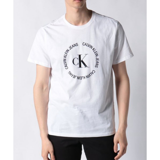 CALVIN KLEIN♡サークルロゴ プリントT Tシャツ