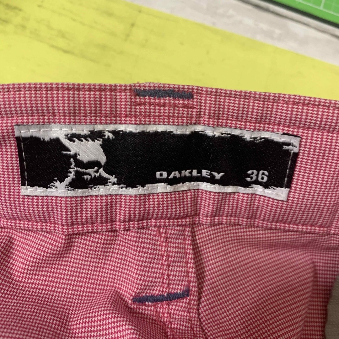 Oakley(オークリー)のOAKLEY オークリー 422144JP ストレッチパンツ スカル ピンク系 メンズのパンツ(その他)の商品写真