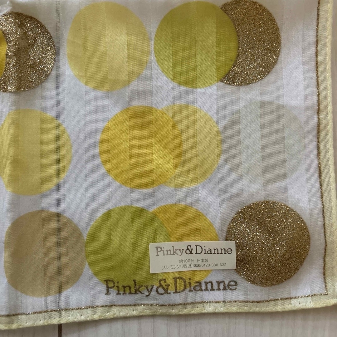 Pinky&Dianne(ピンキーアンドダイアン)の【新品・未使用】ハンカチ３点セット レディースのファッション小物(ハンカチ)の商品写真