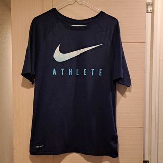 ナイキ(NIKE)のNIKE　Tシャツ　Mサイズ(Tシャツ/カットソー(半袖/袖なし))