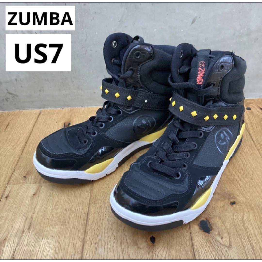 Zumba(ズンバ)のZUMBA ズンバ　レディース　スニーカー　フィトネスシューズ　ダンスシューズ レディースの靴/シューズ(スニーカー)の商品写真