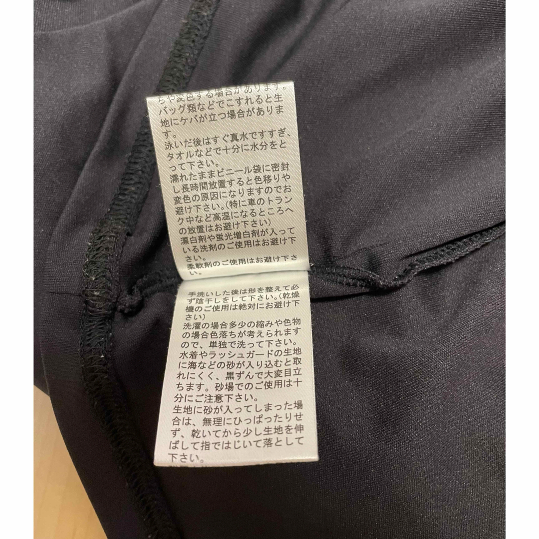 RVCA(ルーカ)のルーカ　半袖　Tシャツ　ラッシュガード　Sサイズ メンズのトップス(Tシャツ/カットソー(半袖/袖なし))の商品写真