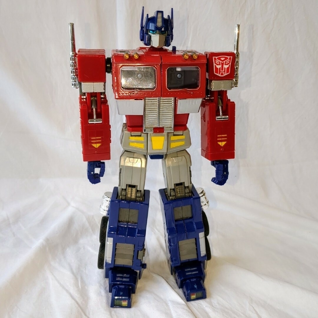 中古】トランスフォーマー マスターピース MP-4 コンボイ 完全版 中古】トランスフォーマー マスターピース MP-4 コンボイ 完全版