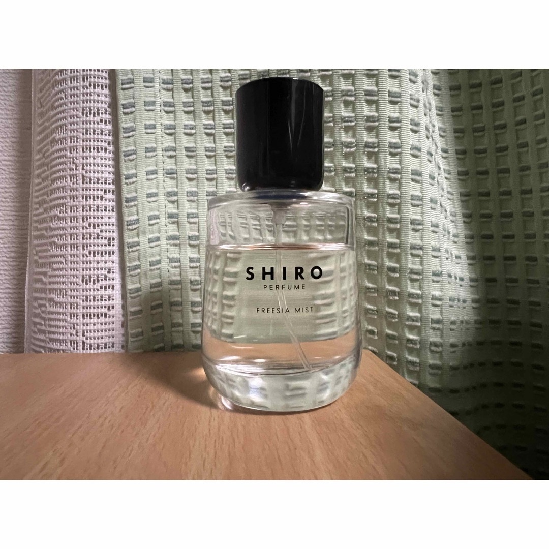 shiro(シロ)のshiro 香水　 コスメ/美容の香水(香水(女性用))の商品写真
