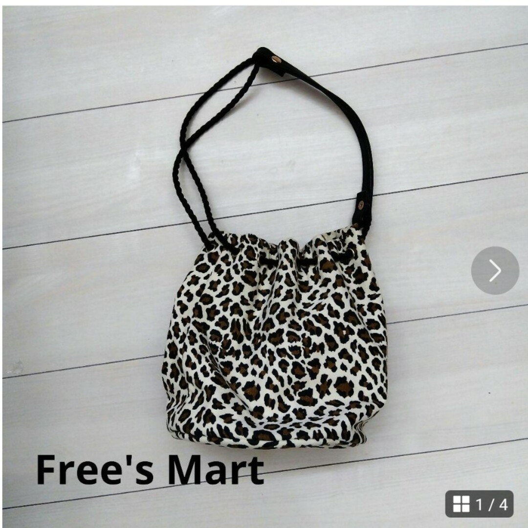 FREE'S MART(フリーズマート)のFree's  Mart ドローストリングレオパード柄巾着バック レディースのバッグ(トートバッグ)の商品写真