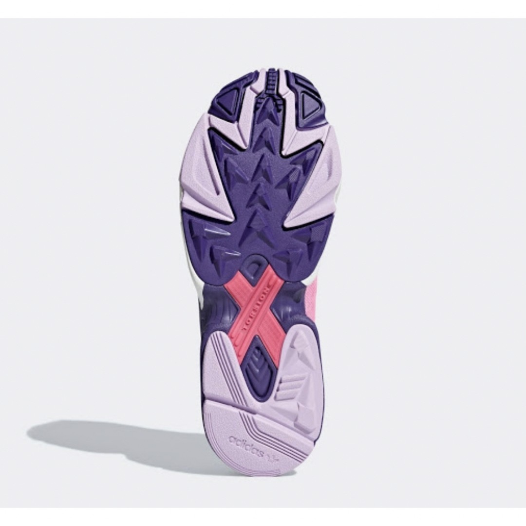 adidas(アディダス)のスニーカー　ドラゴンボール　コラボ メンズの靴/シューズ(スニーカー)の商品写真