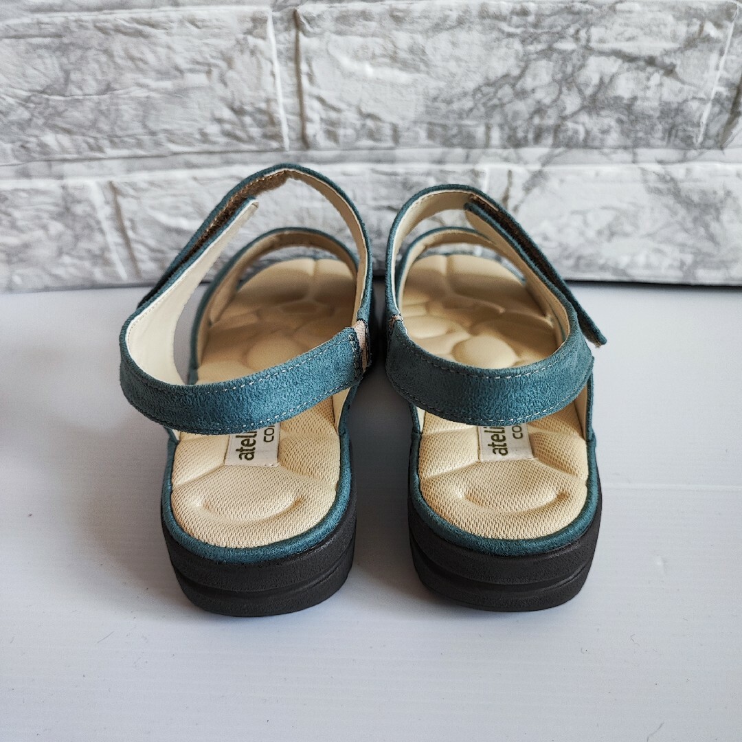 atelier okada COMFORT サンダル S 4E ブルー レディースの靴/シューズ(サンダル)の商品写真