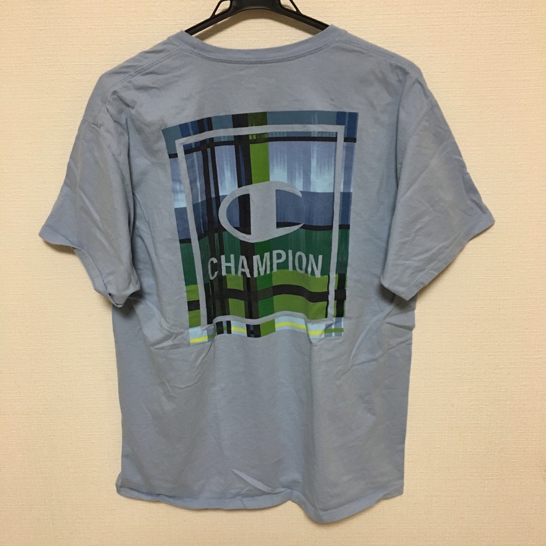 Champion(チャンピオン)のcampion チャンピオン　Tシャツ　オーバーサイズ　ワンポイントロゴ　XL メンズのトップス(Tシャツ/カットソー(半袖/袖なし))の商品写真