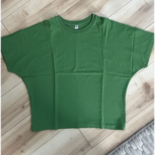 ユニクロ(UNIQLO)のUNIQLO ドルマンTシャツ(Tシャツ(半袖/袖なし))
