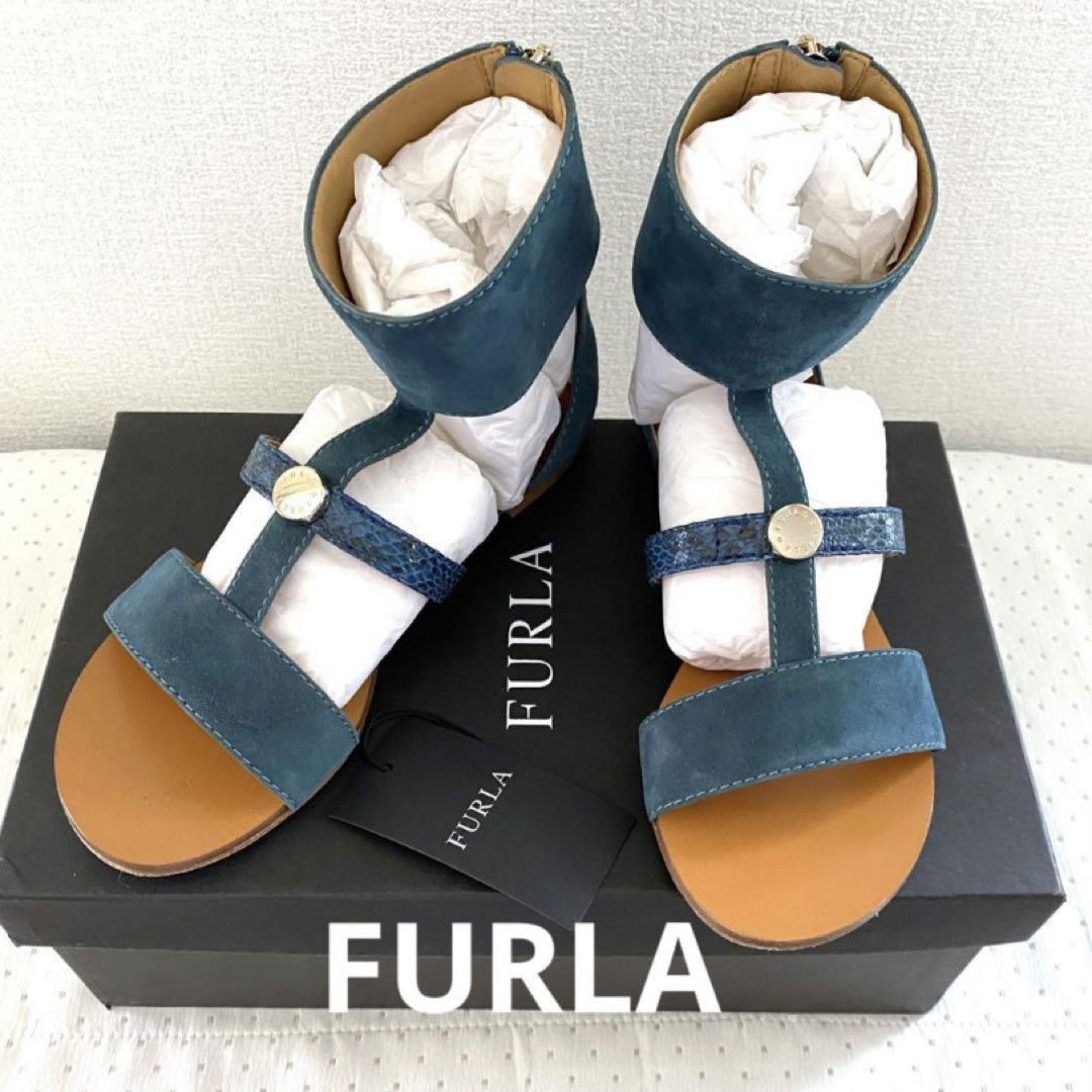 Furla(フルラ)のFURLA フルラ　本革　スエード  アンクルサンダル　ストラップサンダル レディースの靴/シューズ(サンダル)の商品写真