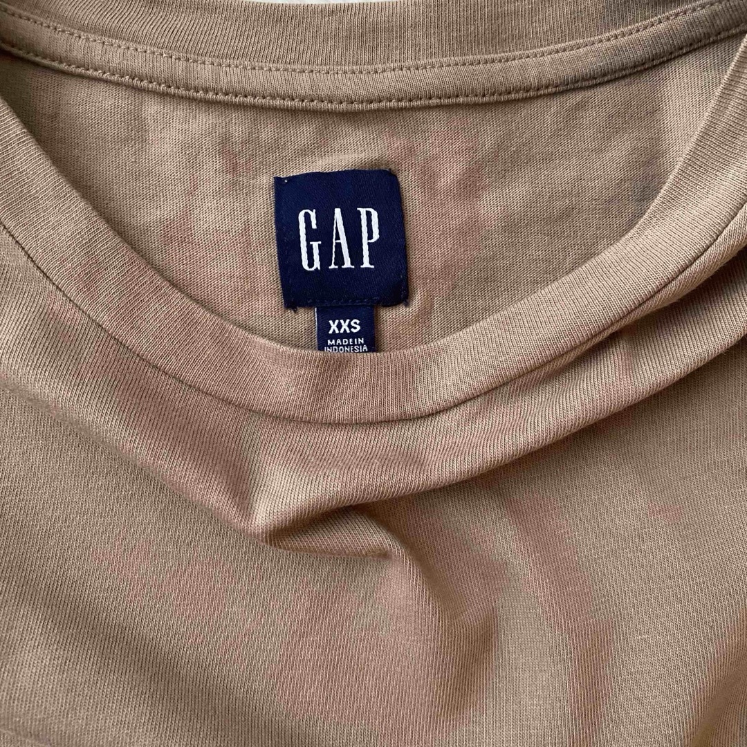 GAP(ギャップ)のGAP 袖異素材コンシャストップス　ボリューム袖 カットソー ブラウン　春服夏服 レディースのトップス(カットソー(長袖/七分))の商品写真