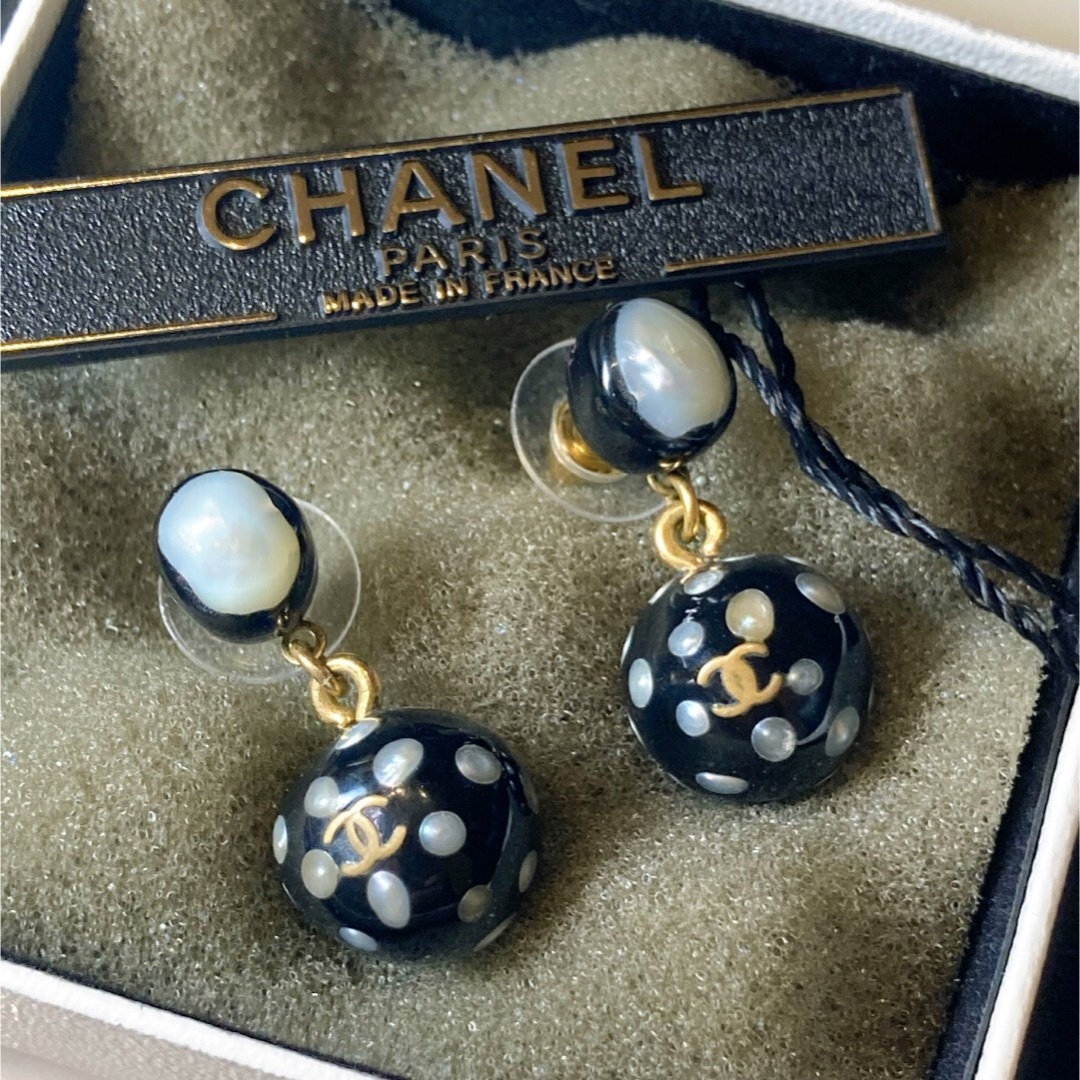 CHANEL(シャネル)の正規品！CHANEL シャネル ピアス レディースのアクセサリー(ピアス)の商品写真