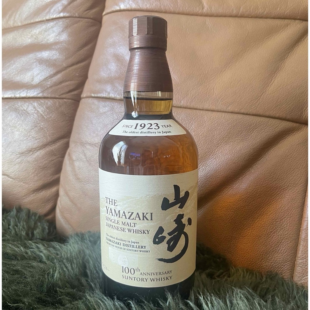 新品未開栓 山崎 ウイスキー 100周年記念ラベル 700ml 新品未開栓 山崎 ウイスキー 100周年記念ラベル 700ml