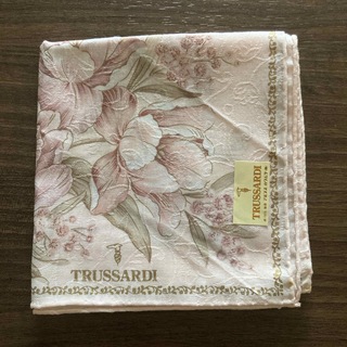 Trussardi - 【新品未使用】トラサルディ レディース ハンカチ 未使用シール付き