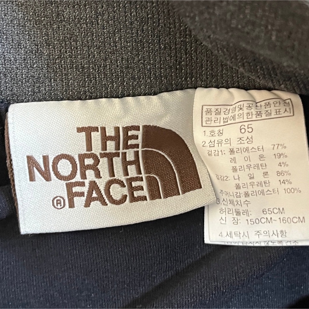 THE NORTH FACE(ザノースフェイス)の【ノースフェイス】レギンススカート　刺繍　スウェット　ワンポイント　ブラック１R レディースのスカート(その他)の商品写真