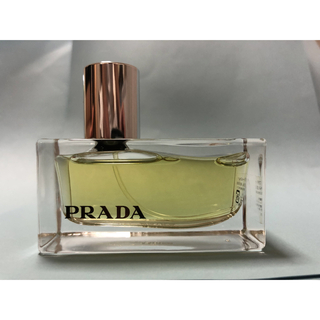 プラダ(PRADA)のプラダ　アンバー　オードパルファム30ml(香水(女性用))