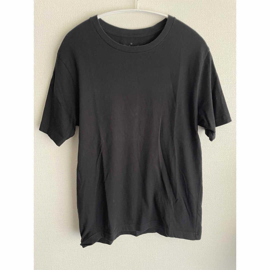 MUJI (無印良品)(ムジルシリョウヒン)の無印　黒Tシャツ　メンズ メンズのトップス(Tシャツ/カットソー(半袖/袖なし))の商品写真