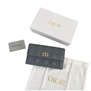 早い者勝ち Dior レディディオール CARO 二つ折り 長財布 ブルー