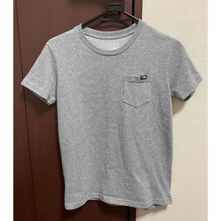 ザノースフェイス(THE NORTH FACE)のノースフェイス　グレー　ポケット　ワンポイント　ロゴ　Tシャツ　レディース(Tシャツ(半袖/袖なし))