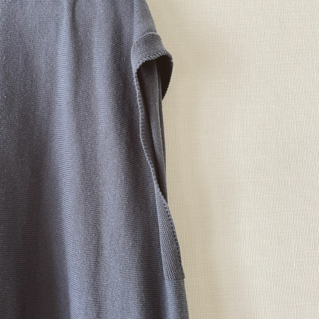 IENA(イエナ)のIENA / コットンストレッチ 裾ラッフルプルオーバー レディースのトップス(ニット/セーター)の商品写真