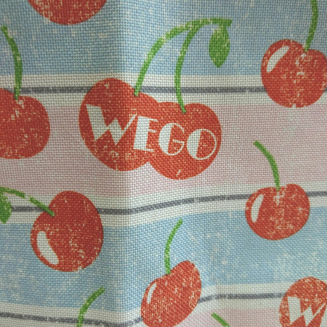 WEGO(ウィゴー)の＊未使用＊【WEGO  ボーダー × チェリー柄   ビッグトートバッグ】 レディースのバッグ(トートバッグ)の商品写真