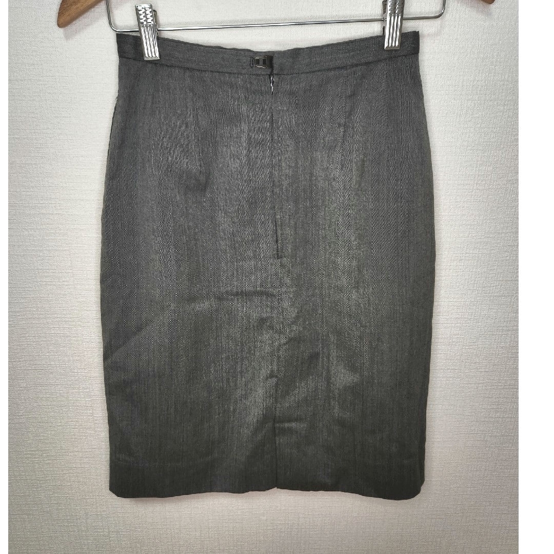 アルファピア　セミタイトスカートグレー　9号　OL　事務　服636S レディースのスカート(その他)の商品写真