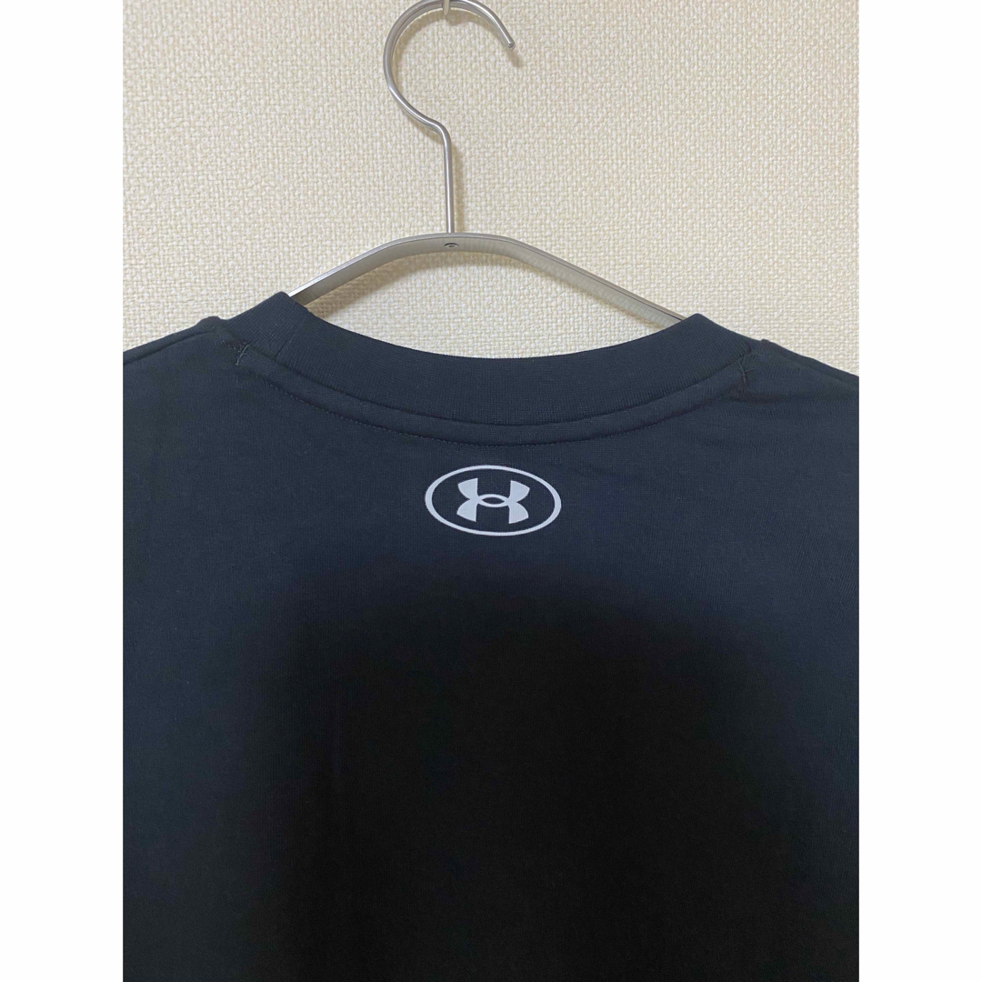 UNDER ARMOUR(アンダーアーマー)の新品　アンダーアーマー  長袖Tシャツ　ロンT Mサイズ メンズのトップス(Tシャツ/カットソー(七分/長袖))の商品写真