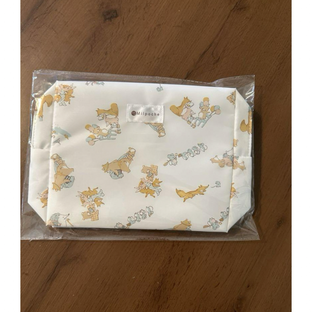 ポーチ おむつ キッズ/ベビー/マタニティのおむつ/トイレ用品(ベビーおむつバッグ)の商品写真
