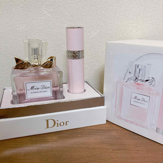 クリスチャンディオール(Christian Dior)の100ml + 7.5mlほぼ未使用限定セット　ブルーミングブーケ(香水(女性用))