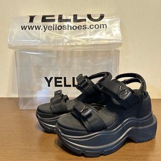 yello 厚底サンダル(サンダル)