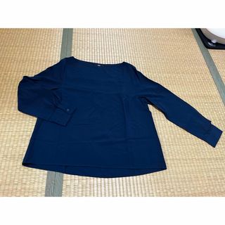 ユニクロ(UNIQLO)の【UNIQLO】ネイビー カットソー(シャツ/ブラウス(長袖/七分))