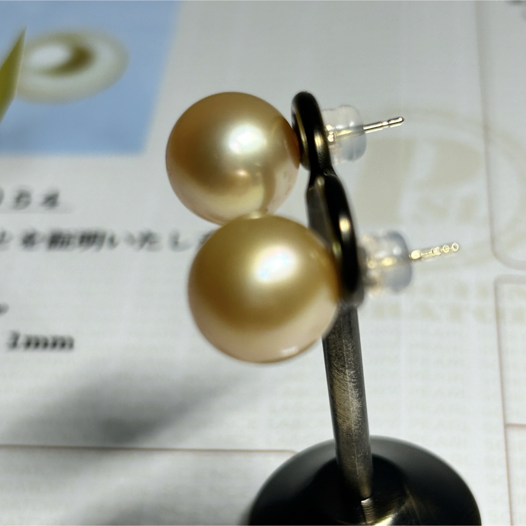 真珠科学研究所茶金鑑別k18白蝶真珠ゴールデンパールピアス レディースのアクセサリー(ピアス)の商品写真