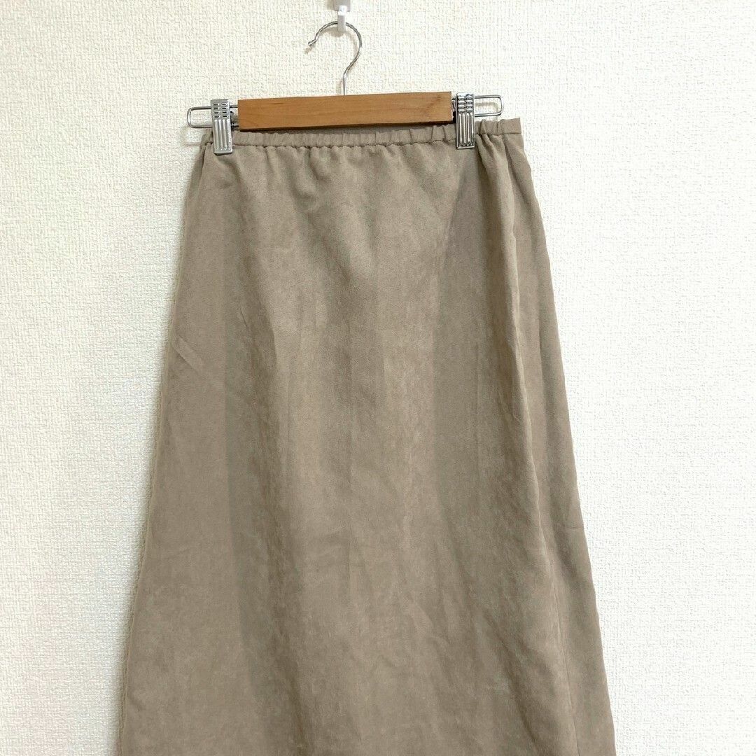 LOWRYS FARM(ローリーズファーム)のローリーズファーム　タイトスカート　F　ベージュ　ラップ　きれいめ　ポリ100% レディースのスカート(ロングスカート)の商品写真