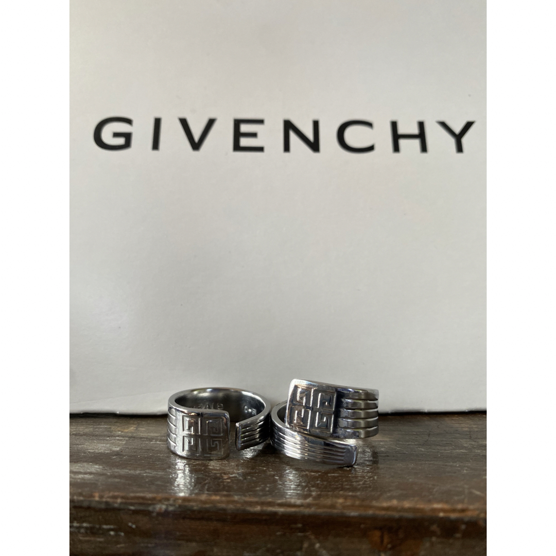 GIVENCHY(ジバンシィ)のGIVENCHY ジバンシィ　ジバンシー　指輪　平行巻き　螺旋巻き　2本セット メンズのアクセサリー(リング(指輪))の商品写真